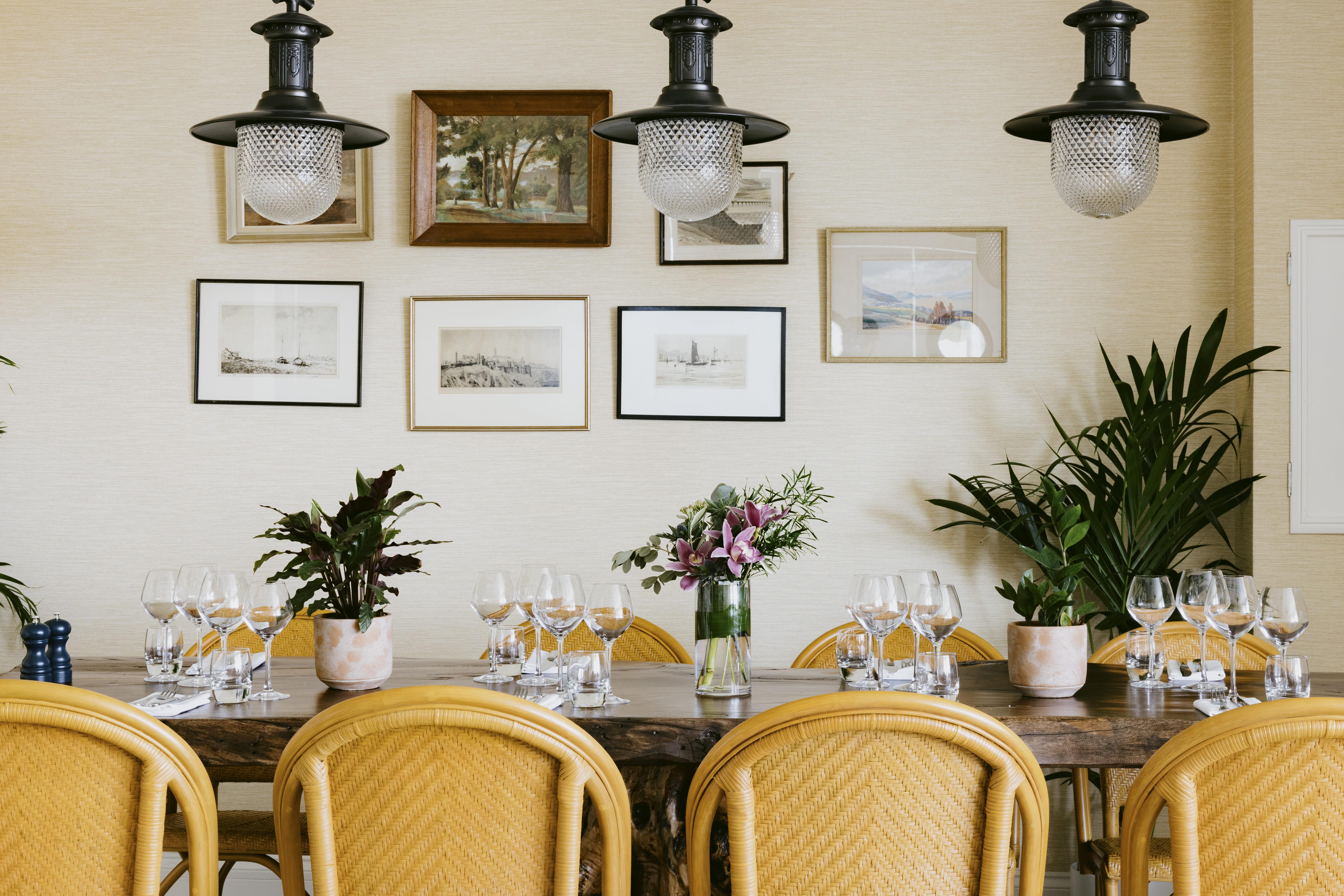 فندق Marine ترون المظهر الخارجي الصورة The dining room at the restaurant