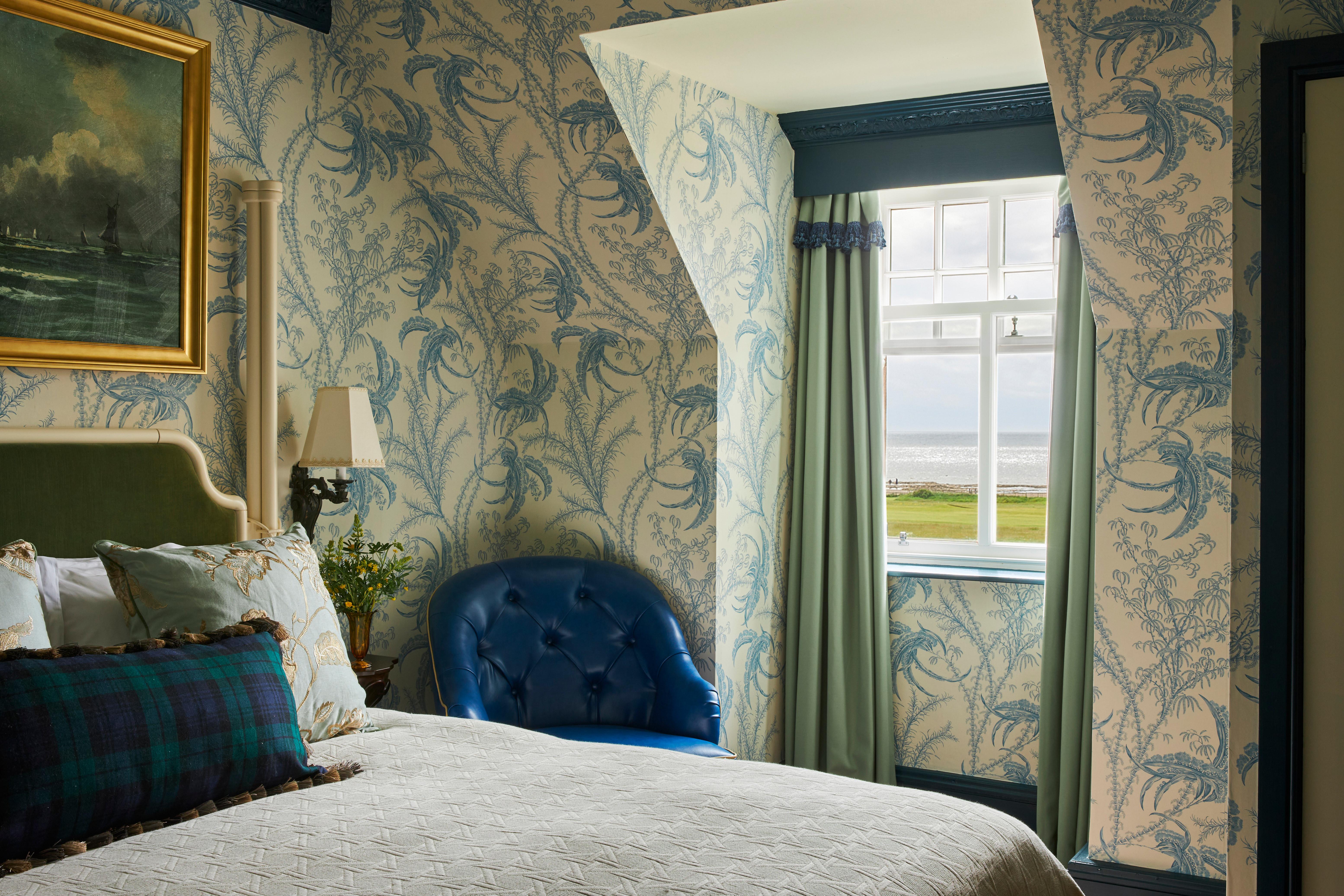 فندق Marine ترون المظهر الخارجي الصورة A guest room at the inn