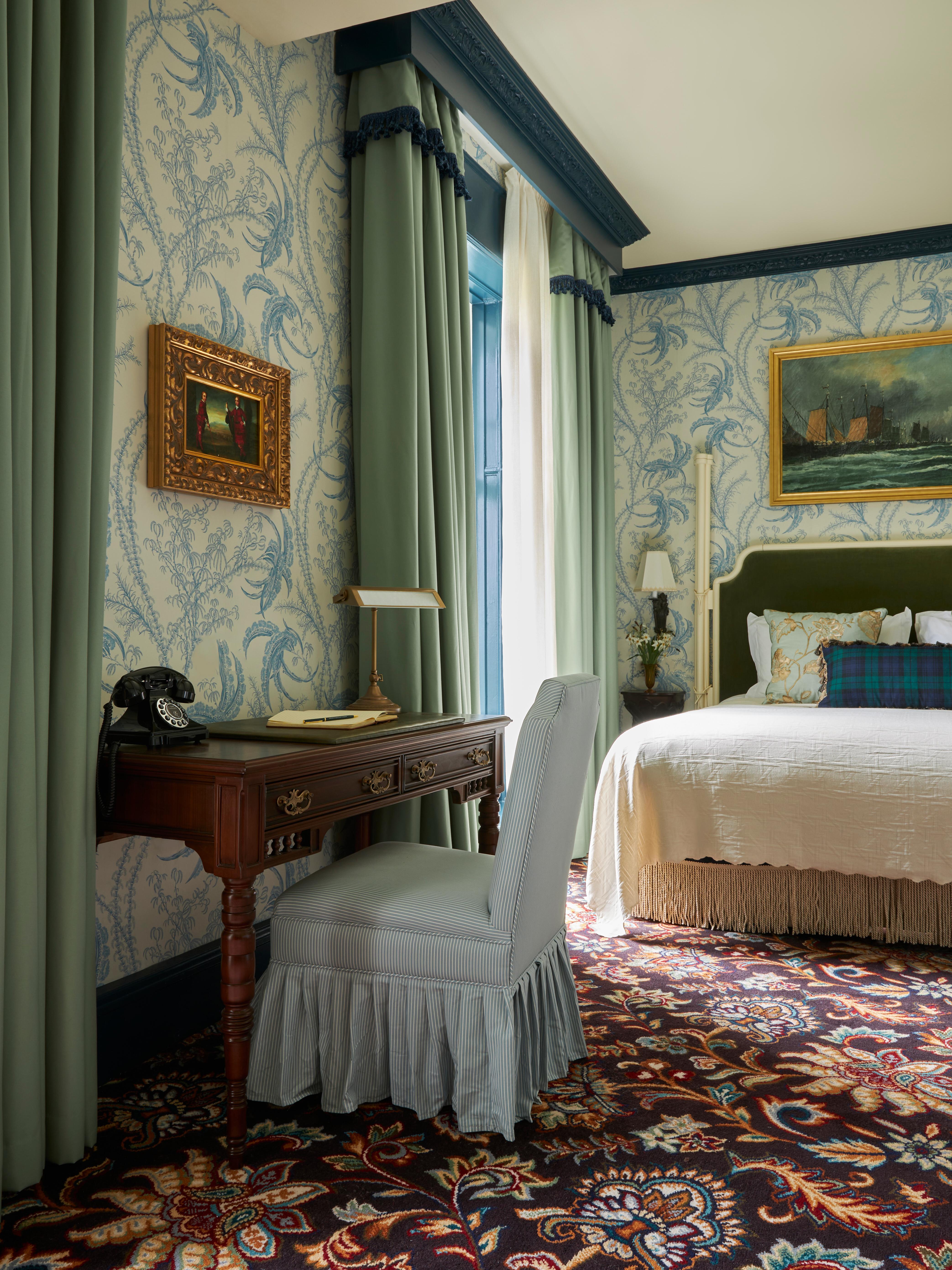 فندق Marine ترون المظهر الخارجي الصورة A bedroom at the hotel